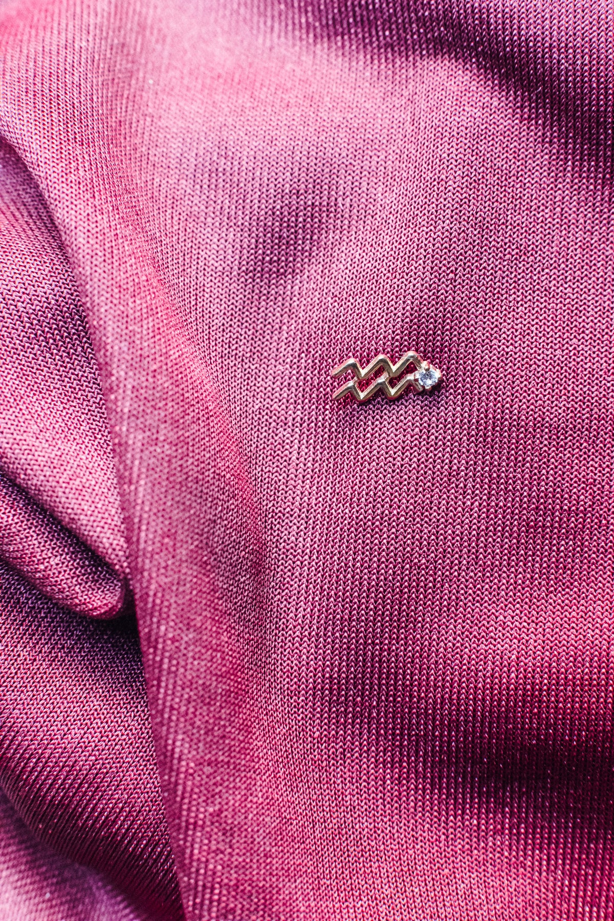 Wassermann Earrings Gold